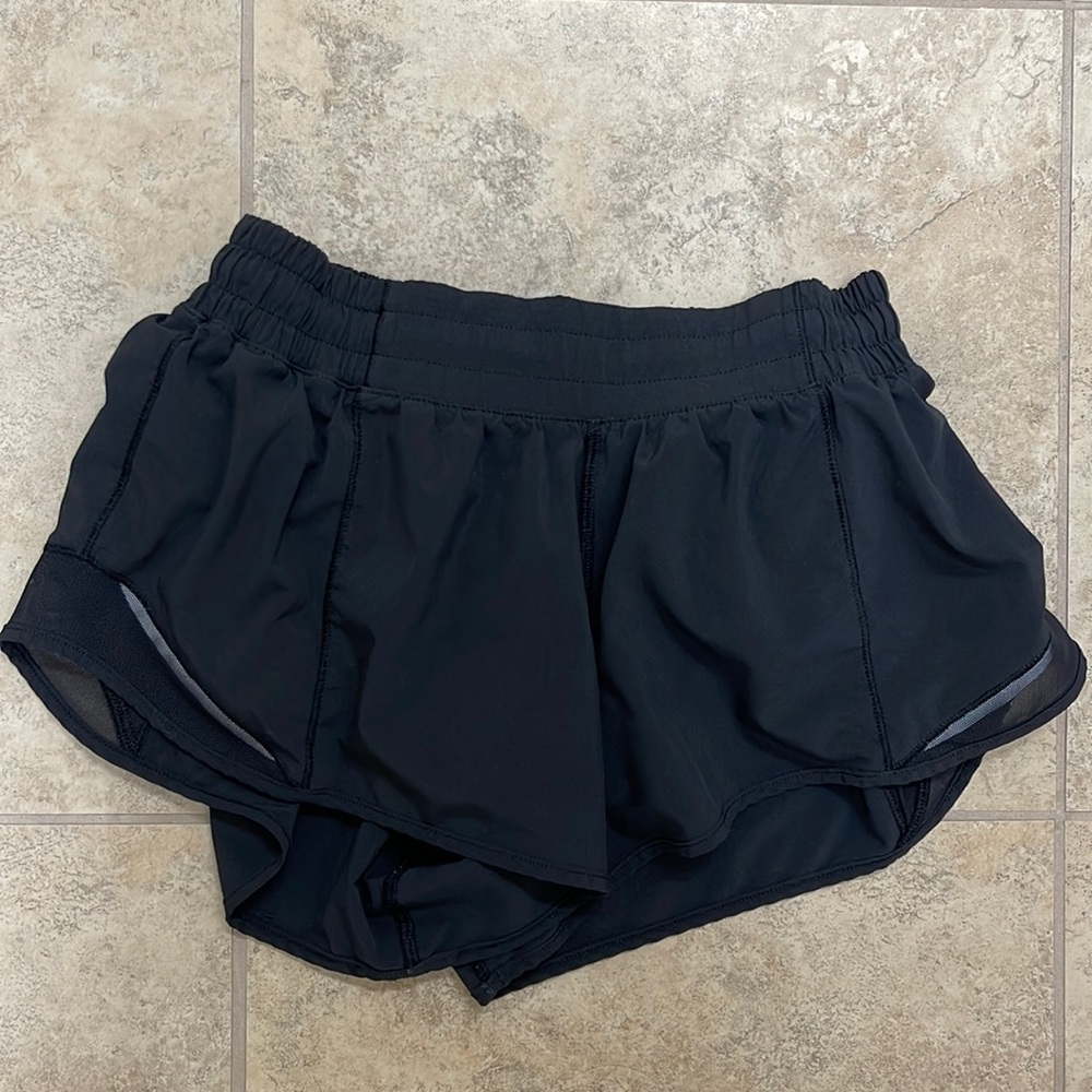 Lululemon Black Hotty Hots